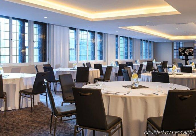 Renaissance Downtown Hotel